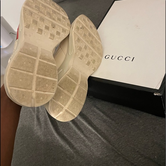 Gucci Rhython Sneaker - Picture 4 of 4